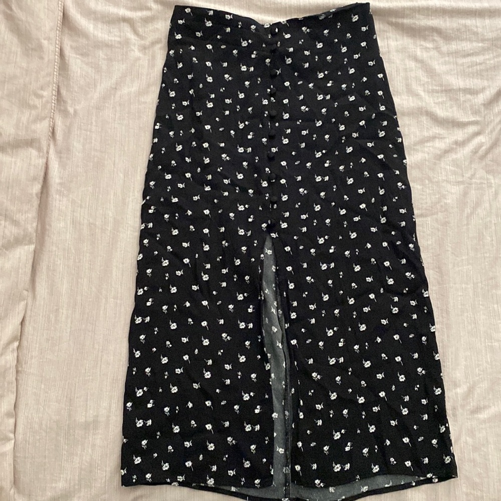 H&M floral skirt